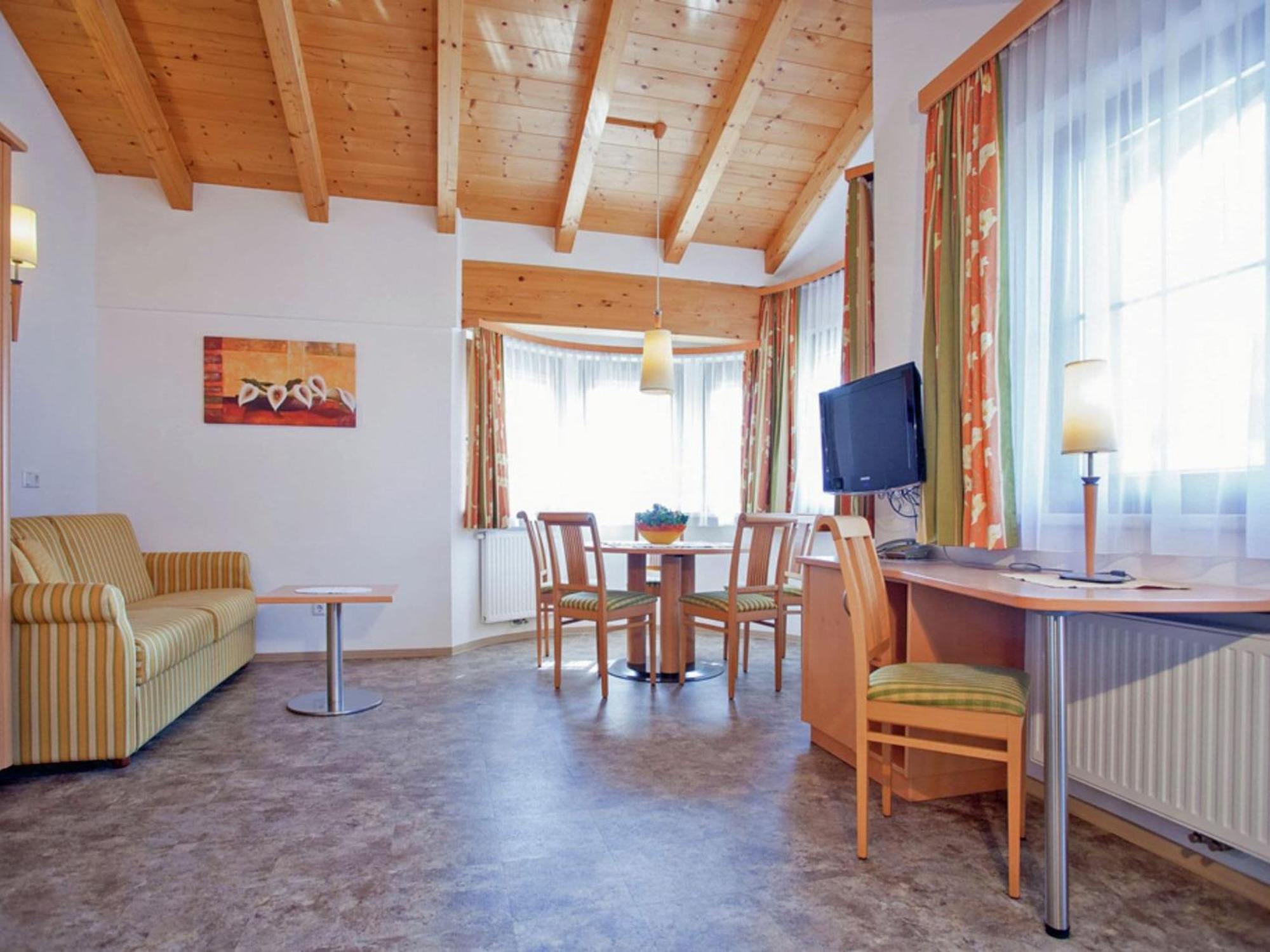 Luxurious Apartment In Kaltenbach With Sauna Stumm Exterior foto